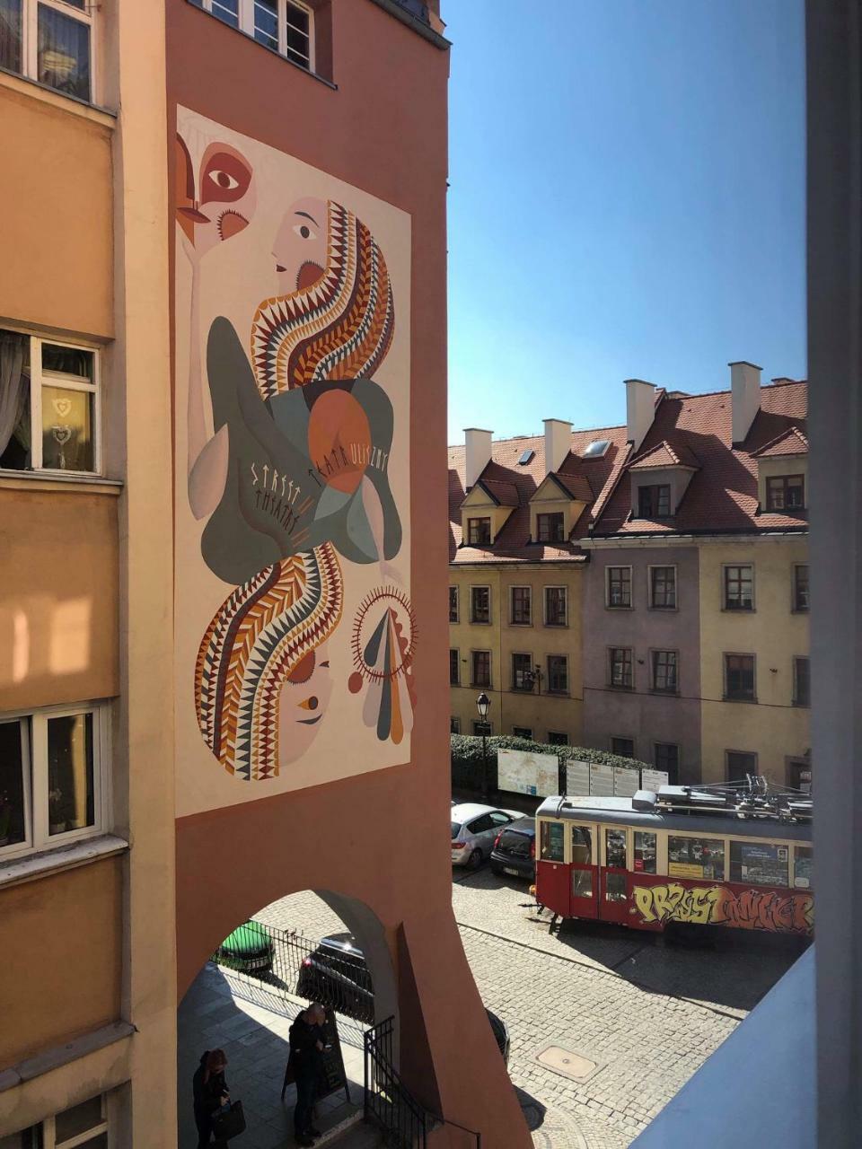 Apartament Szczesliwa 13 - Plac Ratuszowy Jelenia Gora Exterior photo